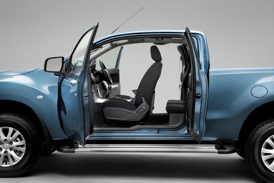  Mazda BT-50 Freestyle Cab 2011 года  (AU) (фото 2 из 8)